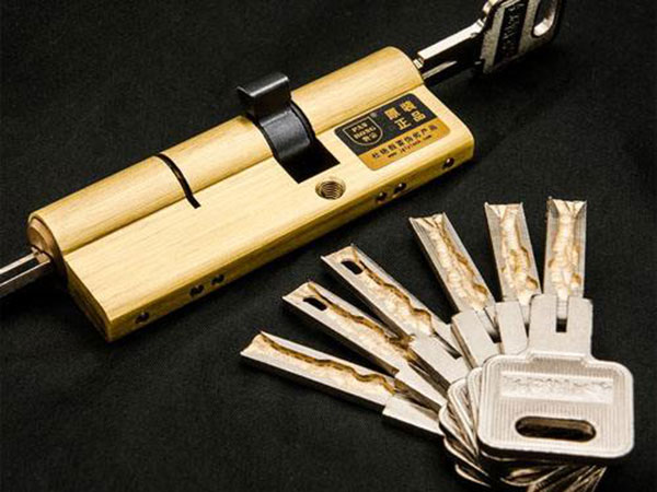 剑阁24小时上门开锁公司